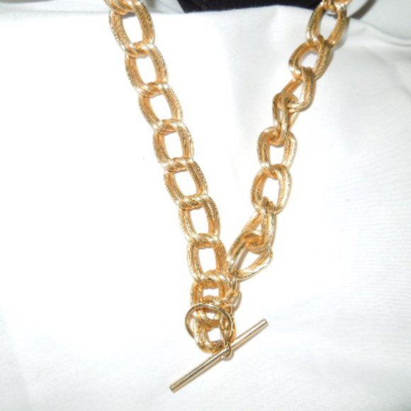 EUC Vintage Gold Double Link Chain - Picture 4 of 6